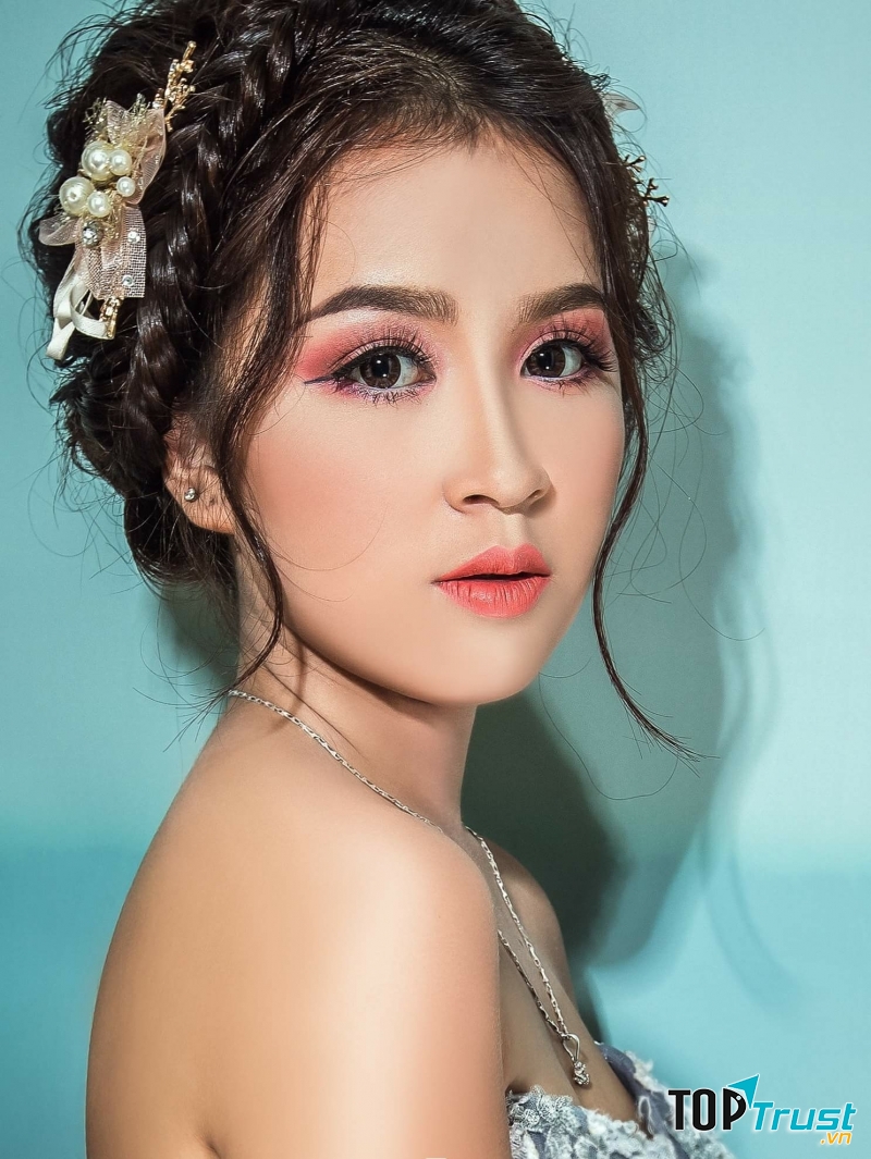 Tiệm trang điểm cô dâu đẹp nhất Bỉm Sơn, Thanh Hóa