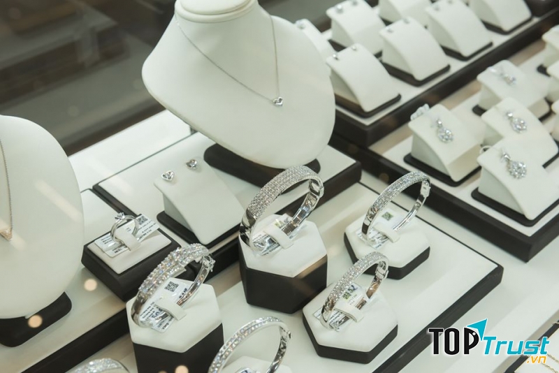 Tiệm trang sức bạc đẹp và uy tín nhất quận 1, TP. HCM