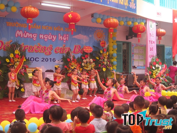 Tiết mục văn nghệ khai giảng năm học hay nhất dành cho cô và trẻ mầm non