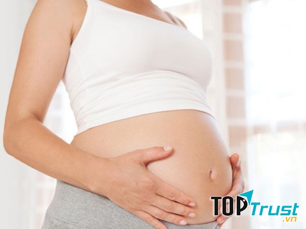 Tinh dầu chống rạn da cho bà bầu hiệu quả nhất mẹ bầu không nên bỏ qua