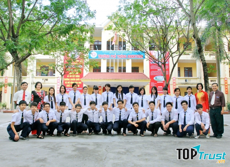 Trường cấp 3 tốt nhất Hà Nội trong năm 2019