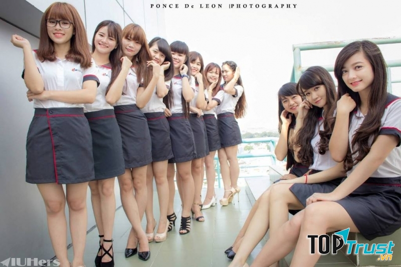 Trường Đại học có đồng phục đẹp nhất ở TP HCM