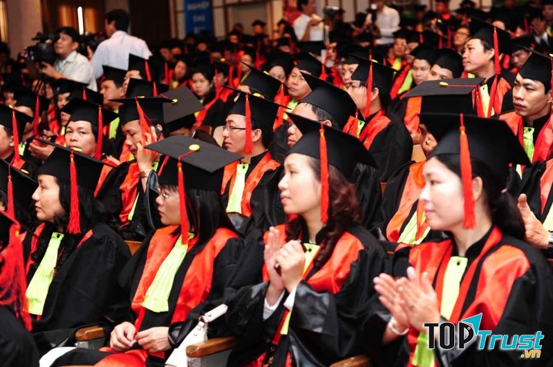 Trường Đại học có kiến trúc đẹp nhất TP Hồ Chí Minh