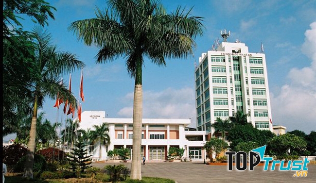 Trường đại học hạnh phúc nhất Hà Nội