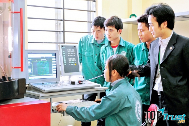Trường dạy nghề uy tín nhất ở Hưng Yên
