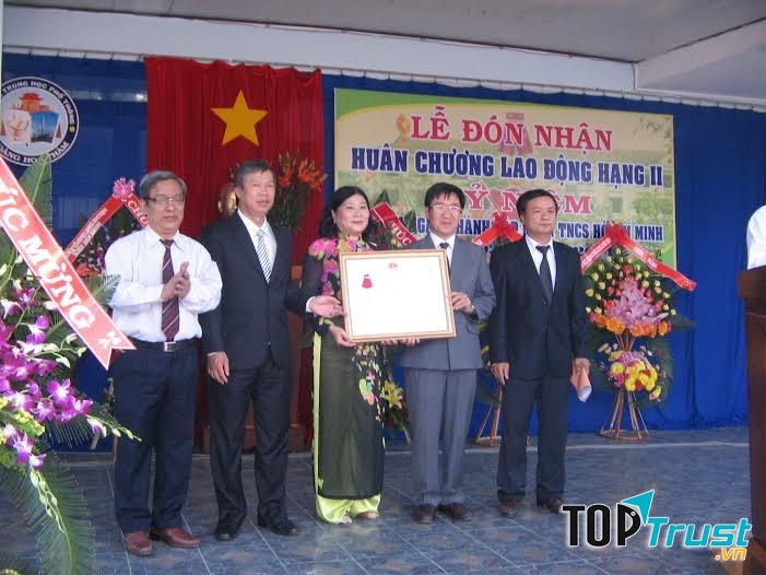 Trường THPT tốt nhất tỉnh Khánh Hòa