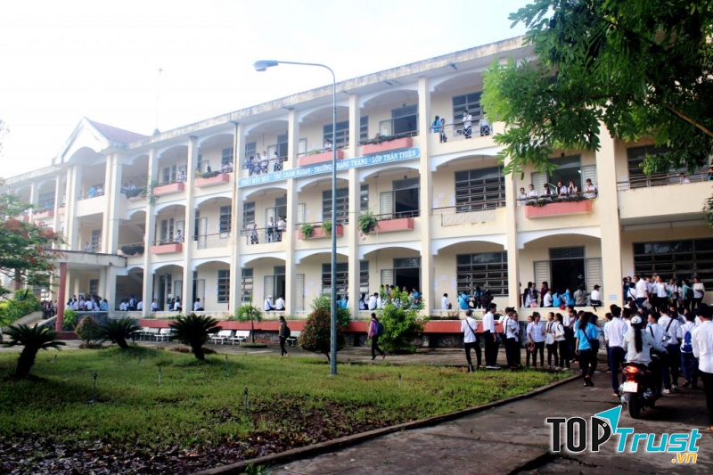 Trường trung học quốc tế gần Times City nhất