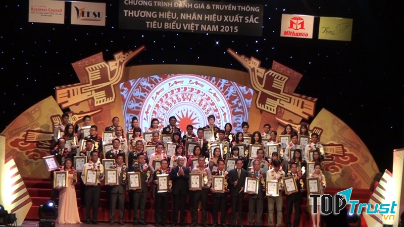 Xưởng sản xuất dù cầm tay uy tín và chất lượng nhất TPHCM